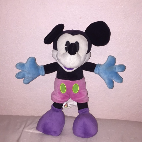 Limited Edition Mickey Mouse Doll/ Figure - Picture 3 of 7